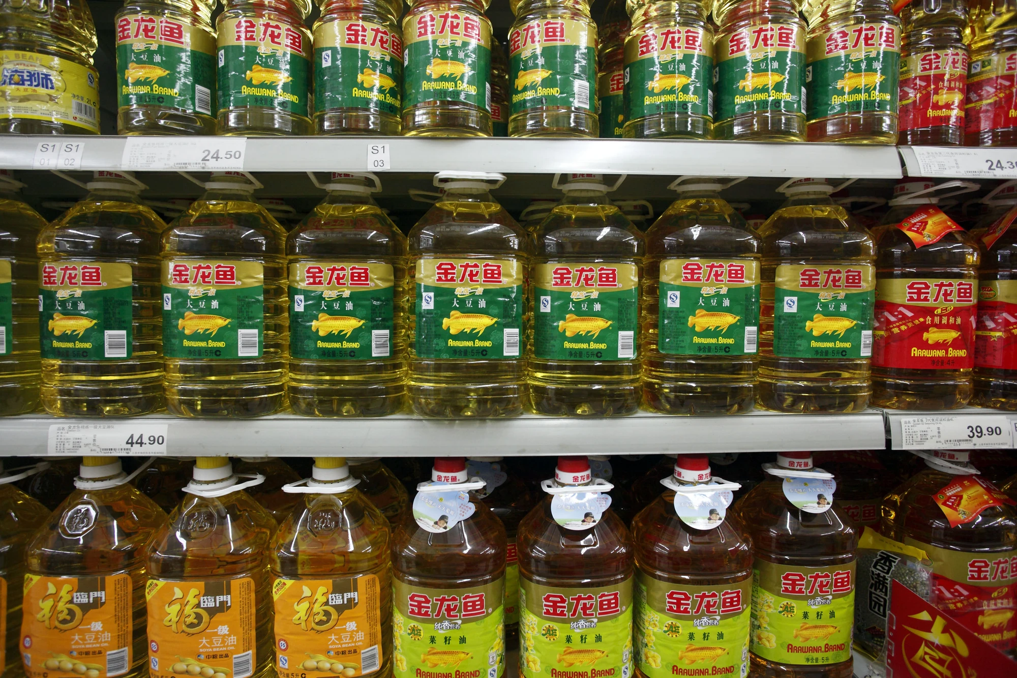 Mỹ xem xét chấm dứt nhập dầu ăn từ Trung Quốc giữa cuộc đối đầu thương mại mới