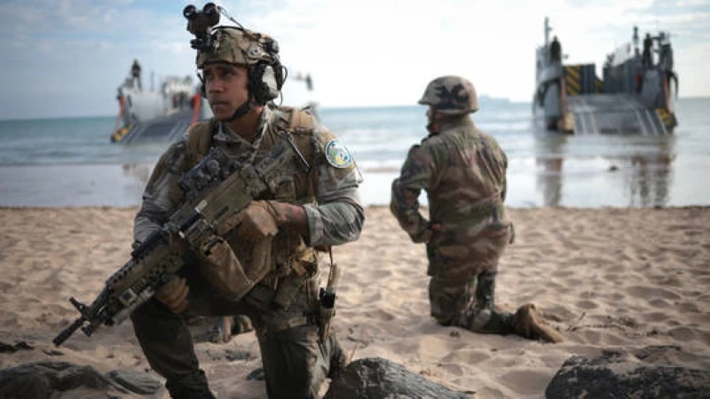 Pháp sẵn sàng gửi quân tới Ukraine