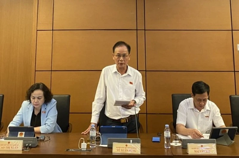 Đoàn ĐBQH Thanh Hóa tham gia góp ý về đánh giá kết quả thực hiện kế hoạch phát triển kinh tế - xã hội năm 2025