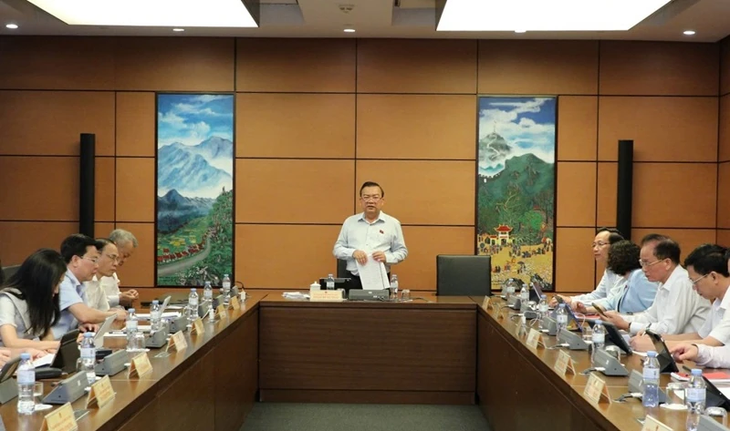 Đoàn ĐBQH Thanh Hóa đóng góp ý kiến vào các báo cáo trình kỳ họp thứ 10, Quốc hội khoá XV