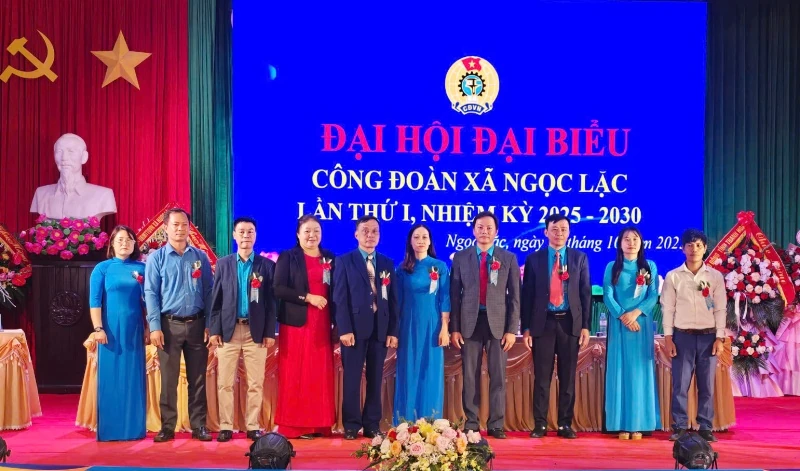 Công đoàn xã Ngọc Lặc quan tâm chăm lo, bảo vệ quyền lợi người lao động