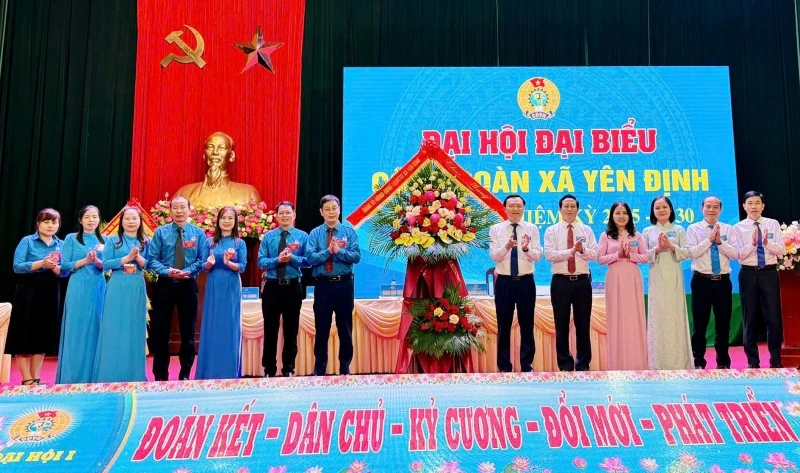 Đổi mới toàn diện nội dung, phương thức hoạt động, phát huy vai trò đại diện, chăm lo, bảo vệ người lao động