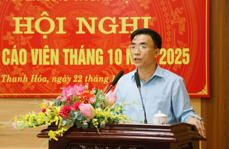 Ban Tuyên giáo và Dân vận Tỉnh ủy tổ chức hội nghị báo cáo viên tháng 10/2025