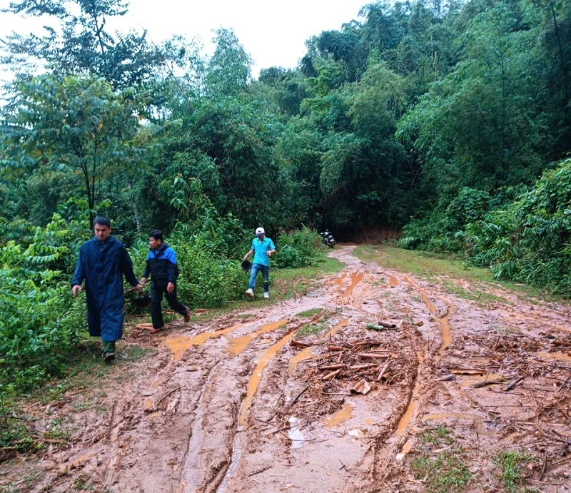 6,54 tỷ đồng đã được Tập đoàn Vingroup trao tặng cho người dân tỉnh Thanh Hóa bị thiệt hại do bão số 10