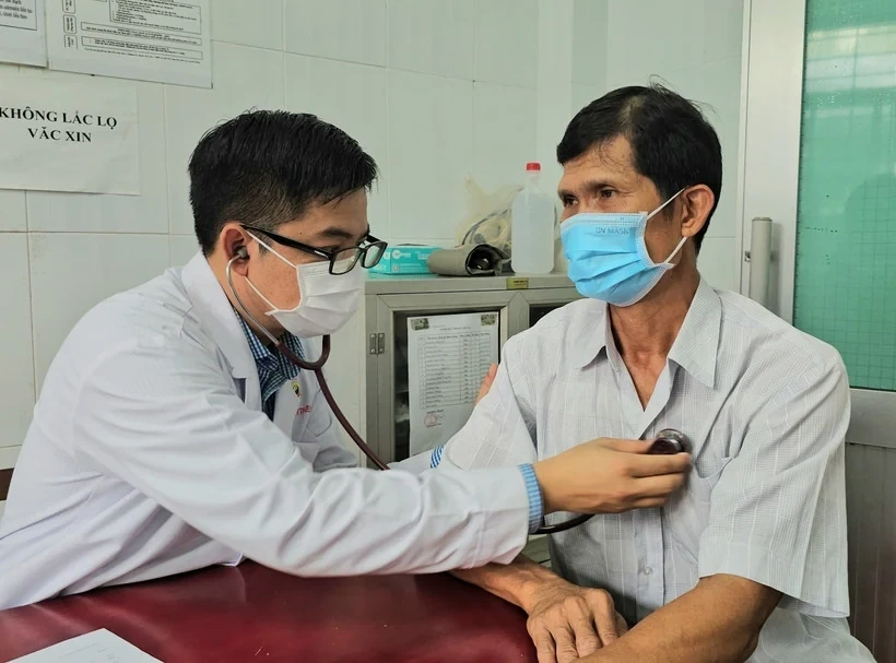 Tăng cường cảnh giác, ngăn ngừa hành vi giả danh bác sĩ để lừa đảo