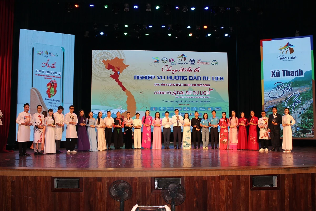 Khai mạc vòng chung kết Hội thi nghiệp vụ hướng dẫn viên du lịch