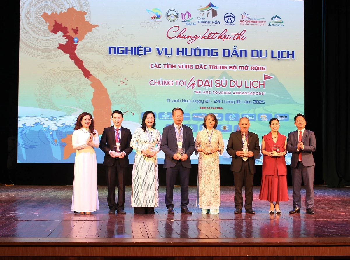 Khai mạc vòng chung kết Hội thi nghiệp vụ hướng dẫn viên du lịch