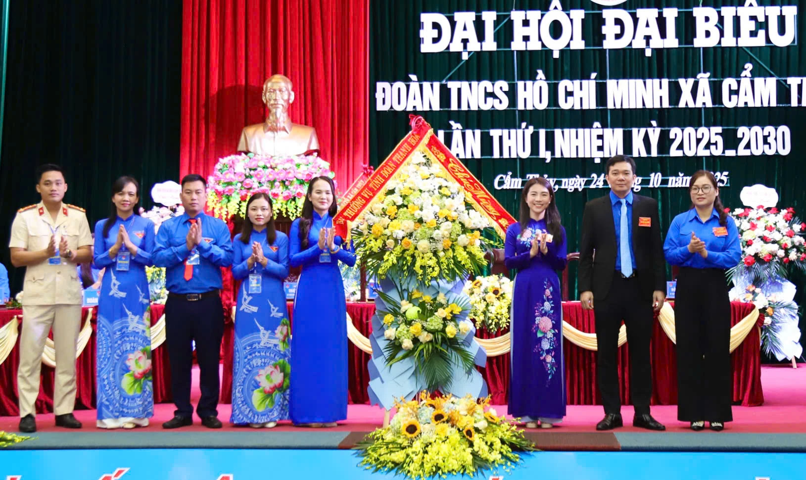 Đoàn xã Cẩm Thủy tiếp tục xung kích vì cộng đồng trong nhiệm kỳ mới