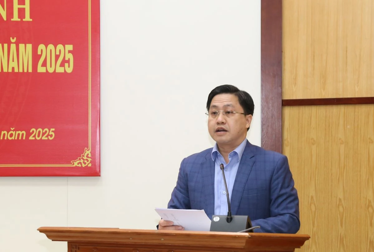 Tiếp tục đẩy mạnh giải ngân vốn đầu tư công năm 2025, bảo đảm hoàn thành mục tiêu, kế hoạch đề ra