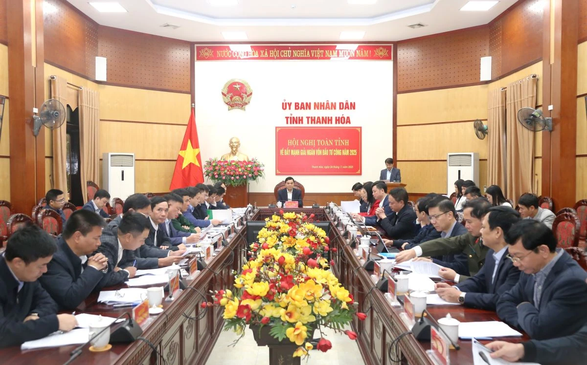 Tiếp tục đẩy mạnh giải ngân vốn đầu tư công năm 2025, bảo đảm hoàn thành mục tiêu, kế hoạch đề ra