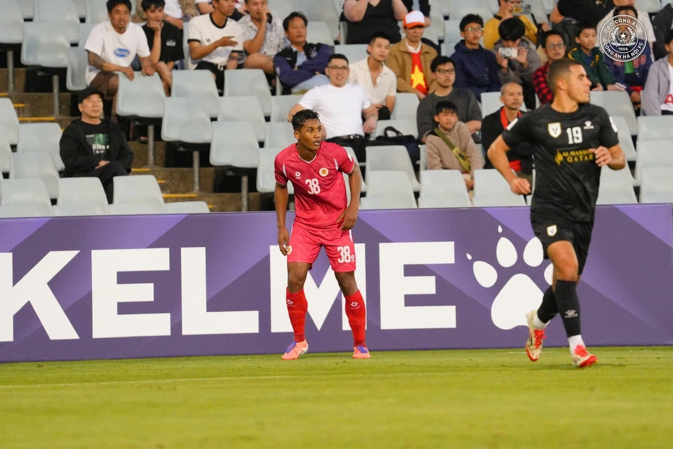 Xuân Son trở lại đội tuyển Việt Nam; Dembele và Yamal tái đấu ở giải The Best FIFA 2025