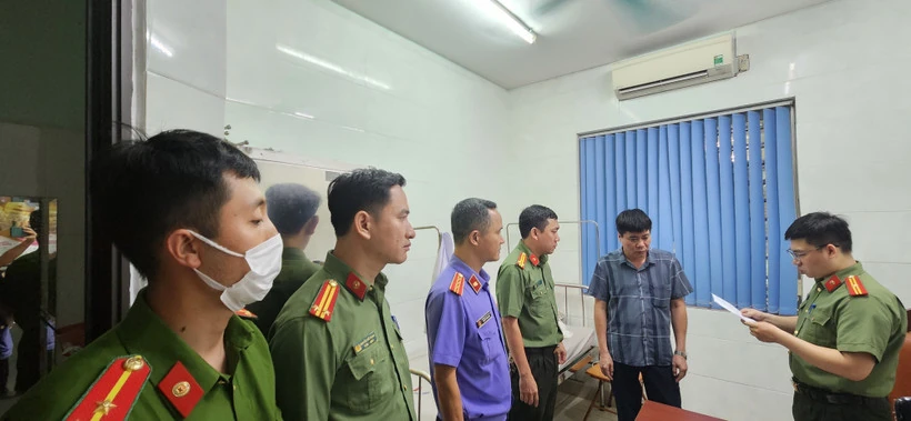 Phạt tù 13 bị cáo trong vụ án đưa, nhận hối lộ tại Bệnh viện Tâm thần TW 1