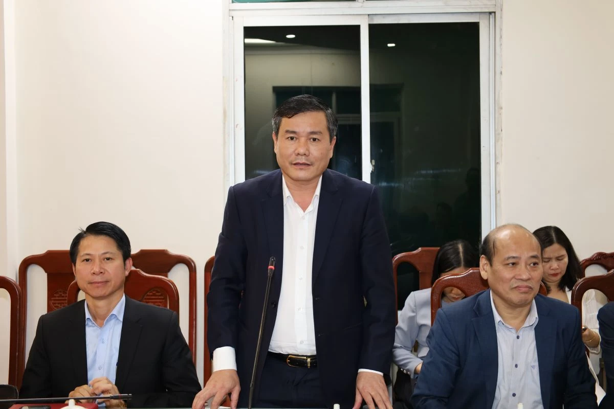 Ban Tuyên giáo và Dân vận Tỉnh ủy làm việc, chia sẻ kinh nghiệm với Đoàn cán bộ lãnh đạo quản lý Báo chí và Truyền thông Lào