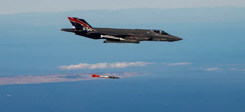 Tổng thống Trump tuyên bố Mỹ sẽ sớm thử hạt nhân