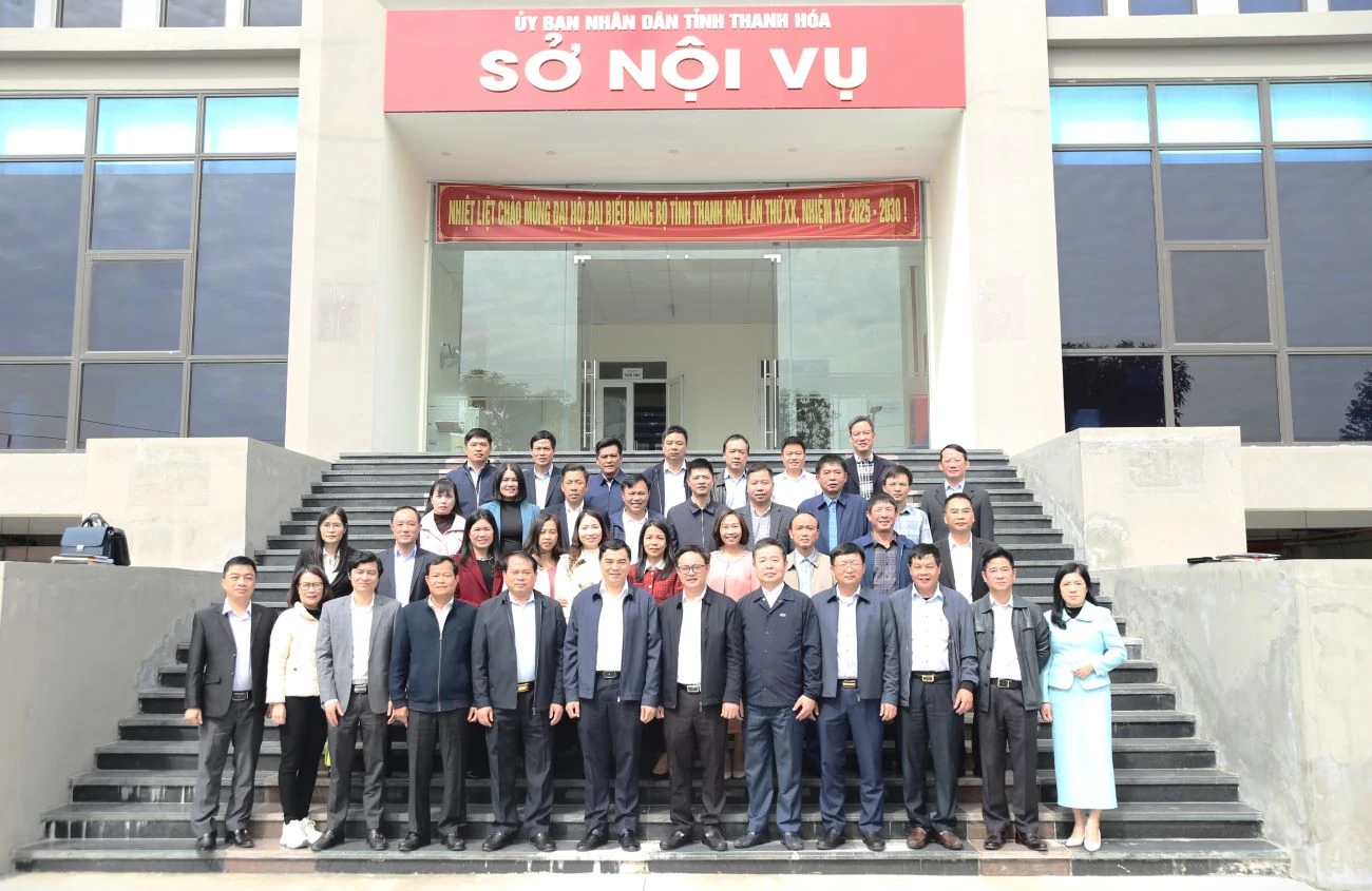 Chủ tịch UBND tỉnh Nguyễn Hoài Anh làm việc với Sở Nội vụ về công tác chuẩn bị bầu cử ĐBQH và đại biểu HĐND các cấp