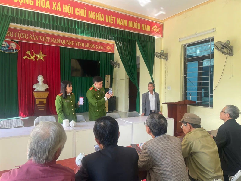 Sổ tay đảng viên điện tử: Bước tiến quan trọng trong công tác xây dựng Đảng