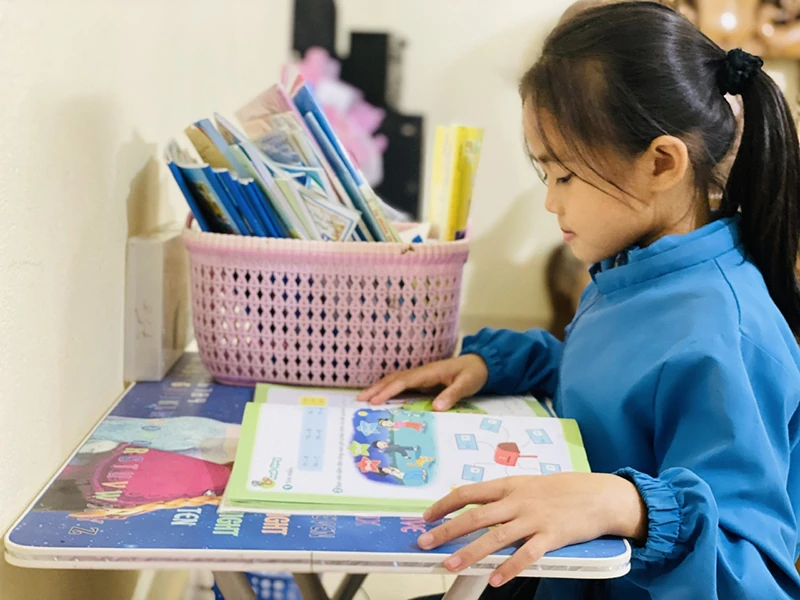 “Sáng bừng” con chữ (Bài 1): Lên bờ...