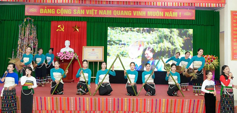 Lên vùng biên giới Yên Thắng nghe kể Lễ hội Chá Mùn