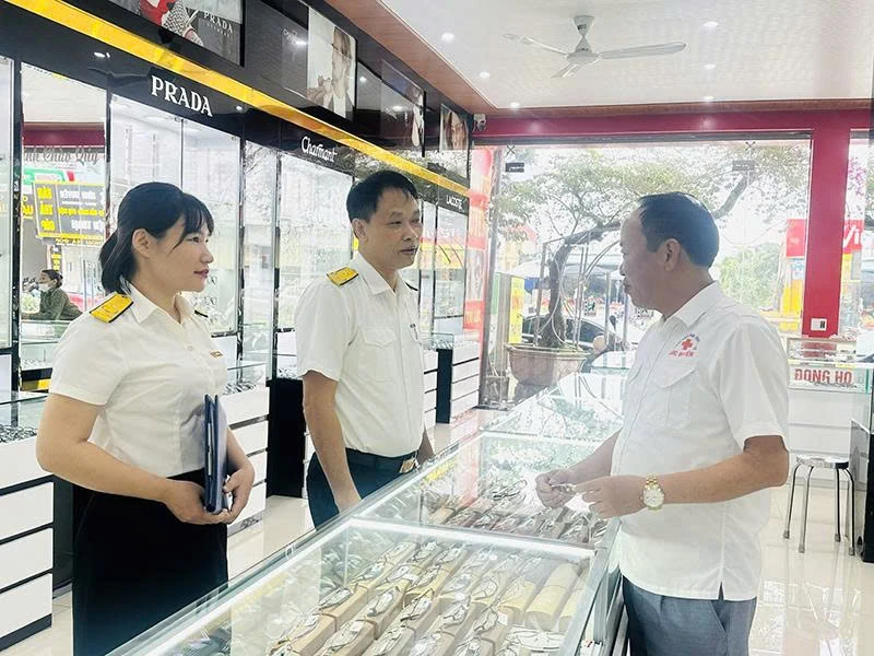 Hỗ trợ hộ kinh doanh kê khai thuế minh bạch