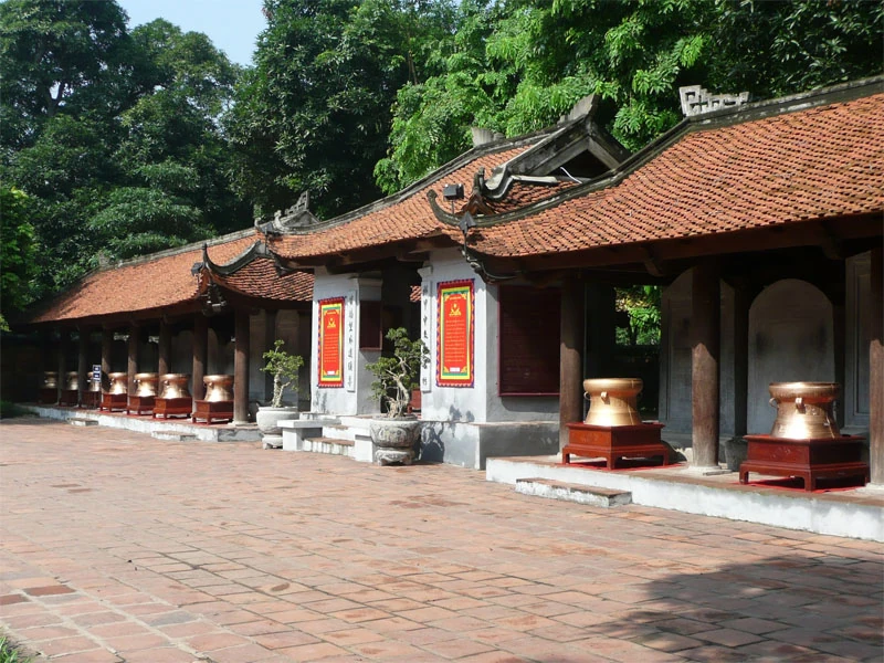 Nhân kỷ niệm 20 năm Ngày Di sản văn hóa Việt Nam (23/11/2005 - 23/11/2025): Vì sự nghiệp bảo tồn di sản xứ Thanh