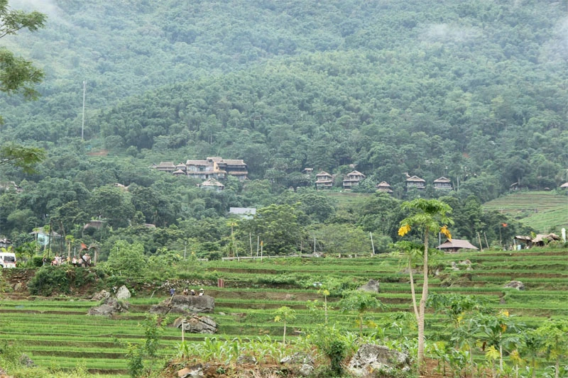 Tháo gỡ khó khăn, khai thác lợi thế để phát triển du lịch cộng đồng Pù Luông