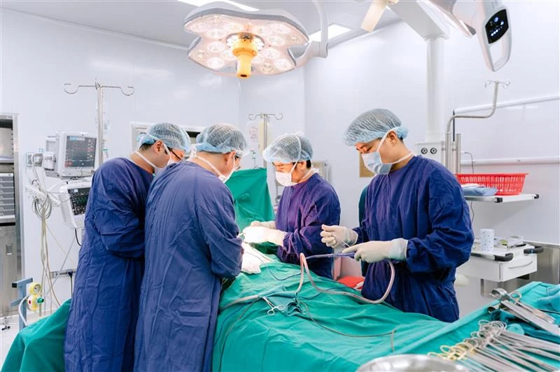 Vinmec Hạ Long lần đầu phẫu thuật thành công cho bệnh nhân viêm tụy mạn phức tạp