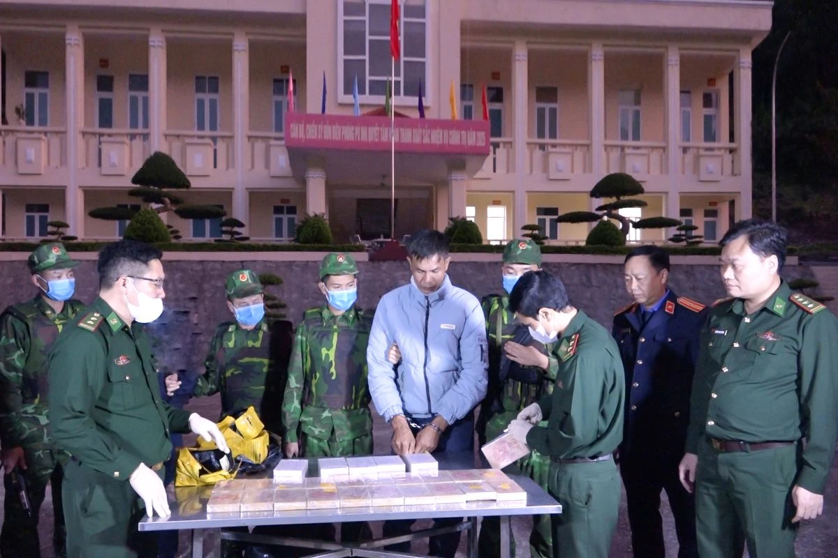 BĐBP Thanh Hóa mật phục, bắt quả tang đối tượng vận chuyển trái phép khối lượng lớn ma túy