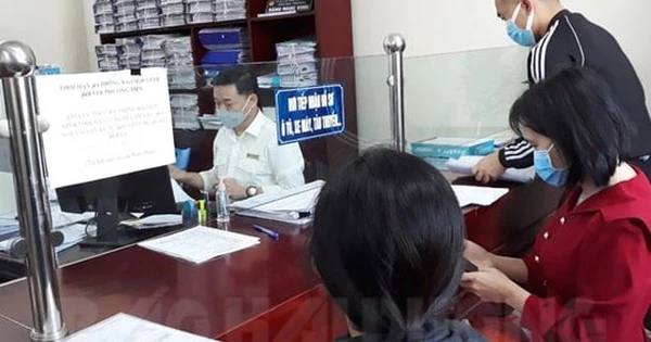 Từ 1/1/2026, địa phương phải có bảng giá lệ phí trước bạ ô tô, xe máy mới