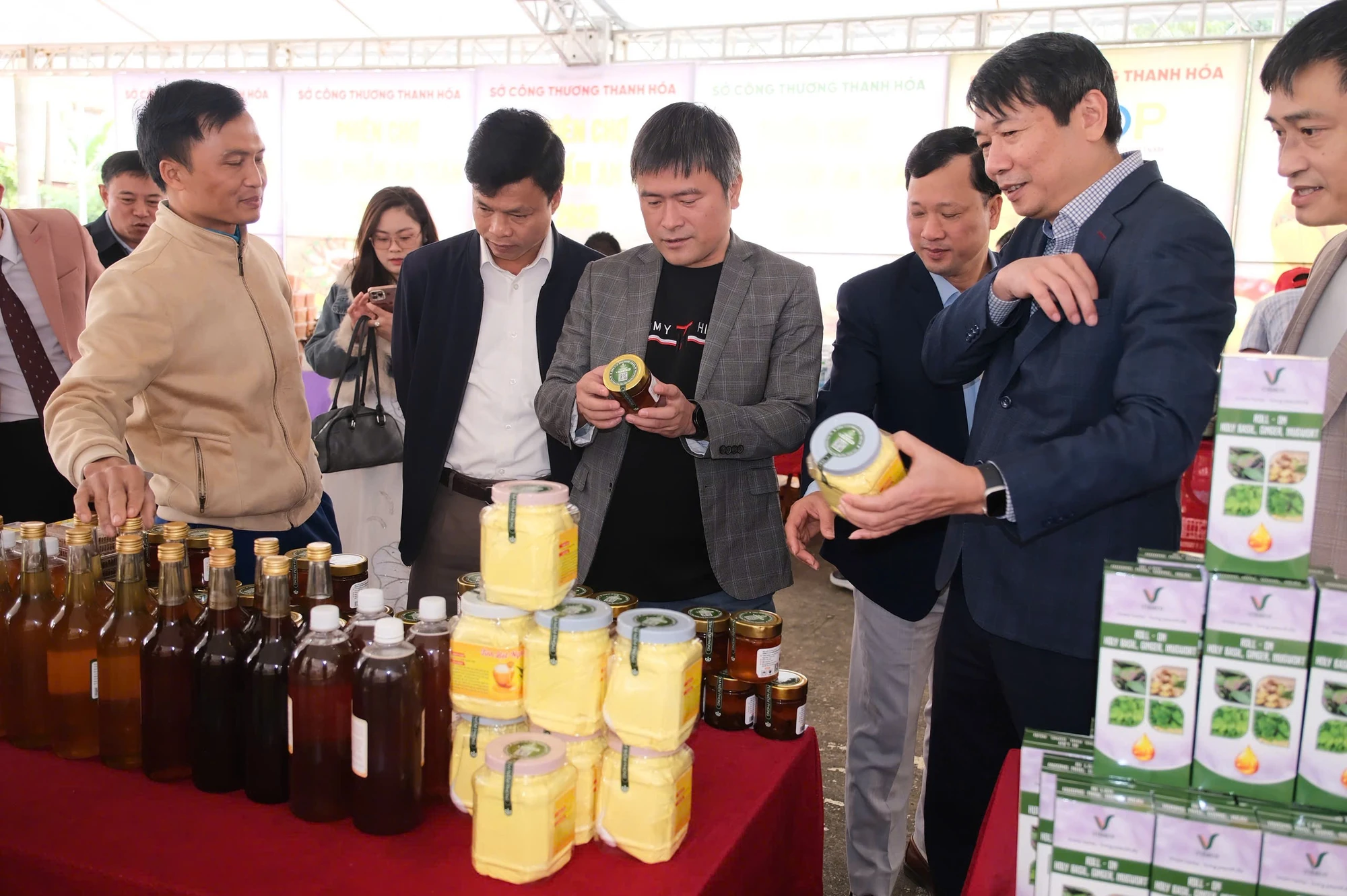 Thanh Hóa tổ chức phiên chợ thực phẩm an toàn thứ tư trong năm 2025