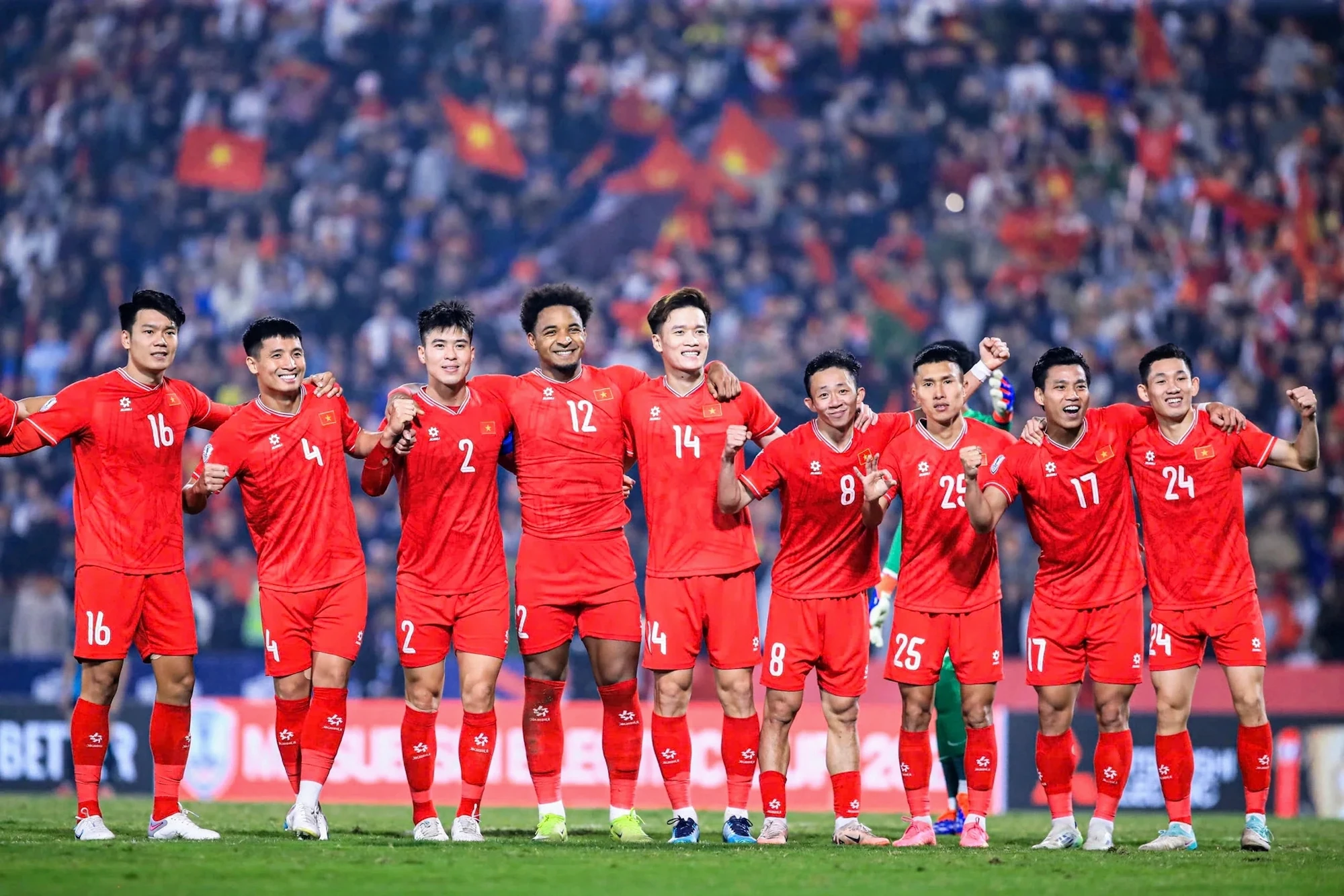 Tuyển Việt Nam tăng 1 bậc trên BXH FIFA tháng 11; Italy xác định đối thủ ở bán kết play-off World Cup 2026