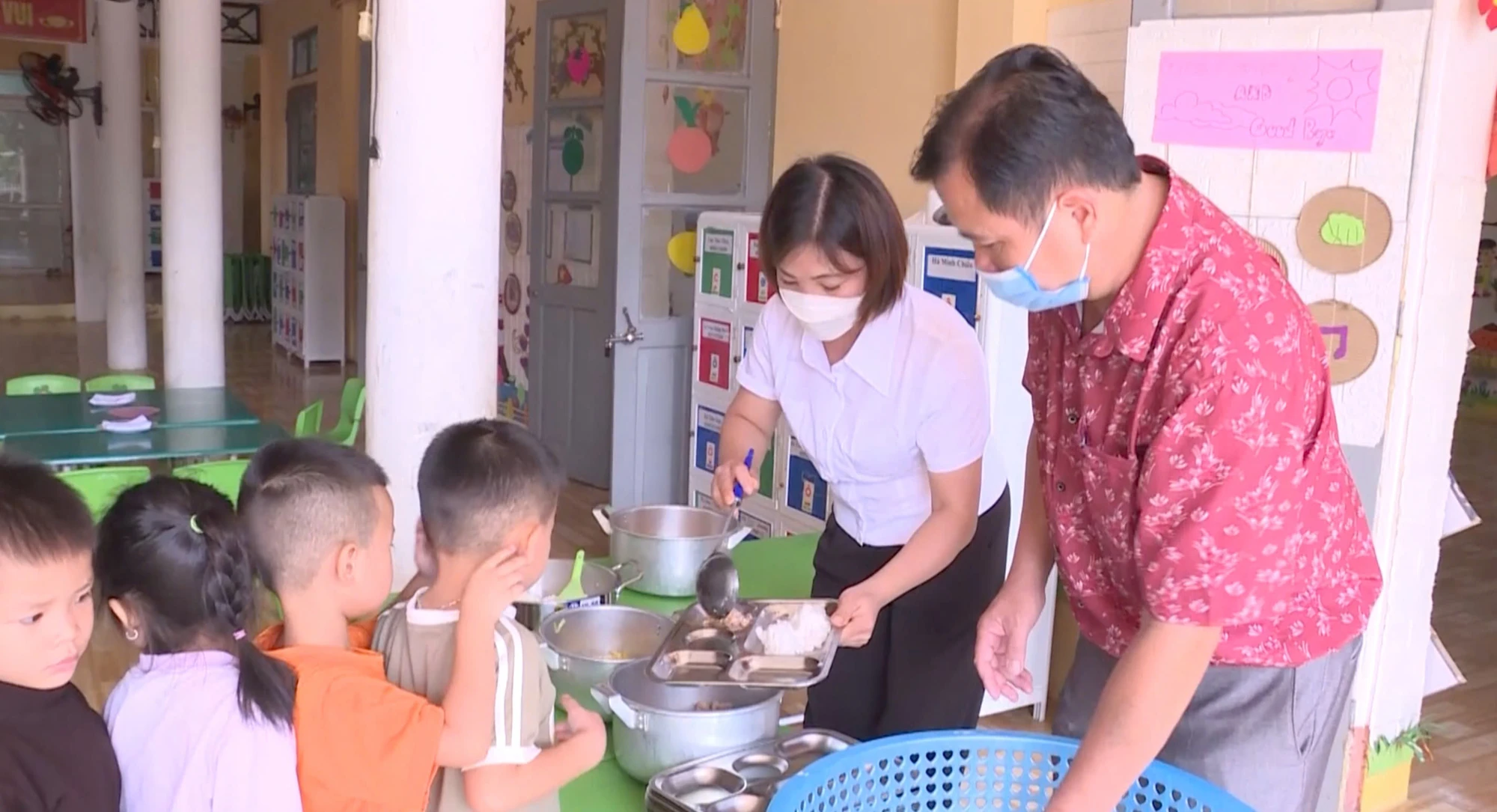 Tỷ lệ trẻ suy dinh dưỡng ở miền núi: Giảm nhưng vẫn cao