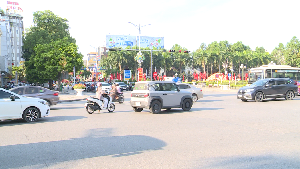 Điều tra các tuyến giao thông, đảm bảo trật tự ATGT tháng cuối năm