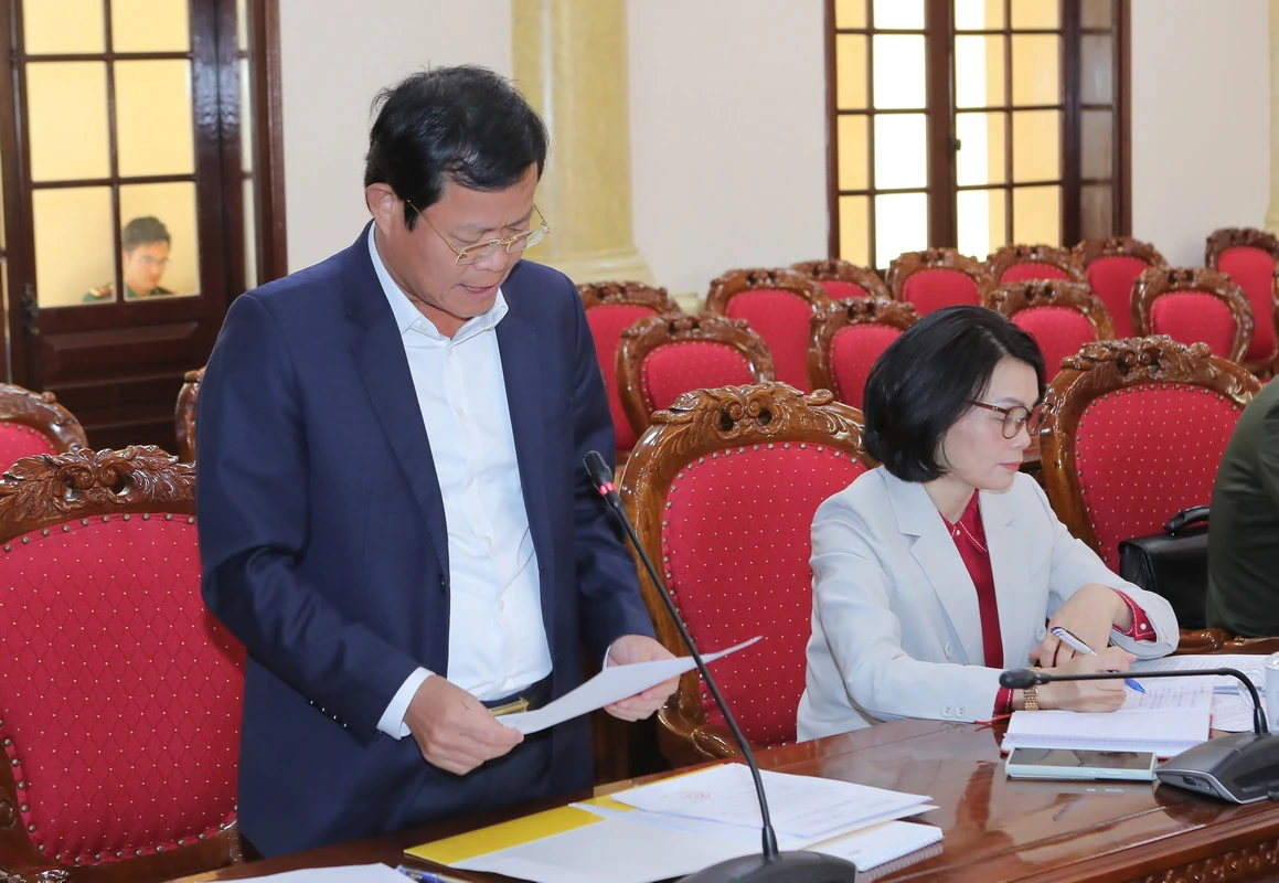 Ban Thường vụ Tỉnh ủy cho ý kiến các nội dung liên quan kỳ họp HĐND tỉnh cuối năm và công tác đối ngoại