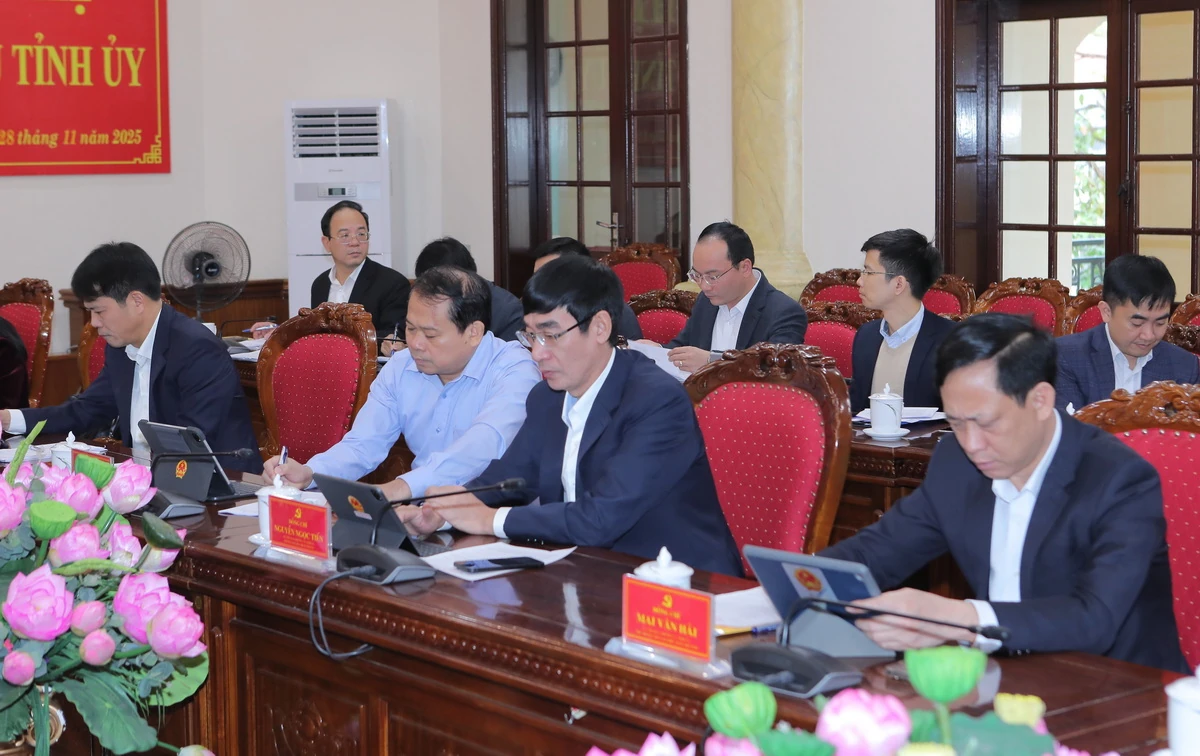 Ban Thường vụ Tỉnh ủy cho ý kiến vào nhiều nội dung quan trọng được Đảng ủy UBND tỉnh trình liên quan đến phát triển kinh tế - xã hội