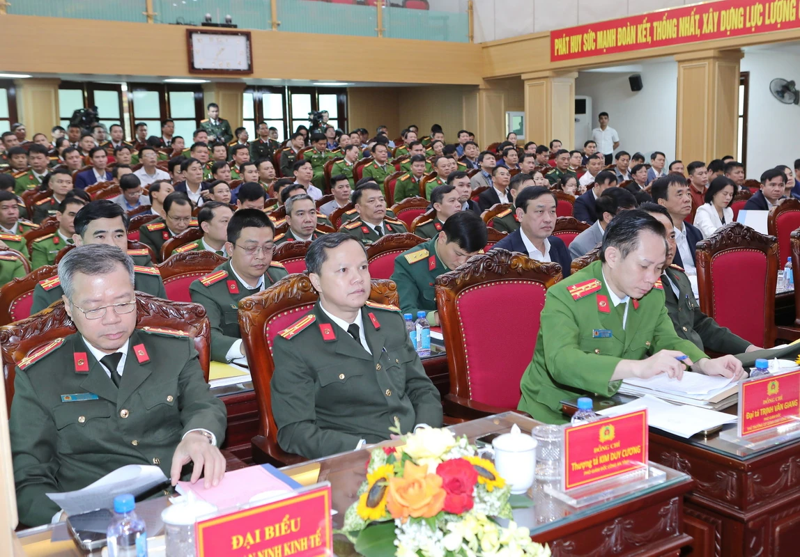 Tăng cường bảo đảm an ninh công nhân; ANTT Khu kinh tế Nghi Sơn và hệ thống truyền tải điện 500Kv