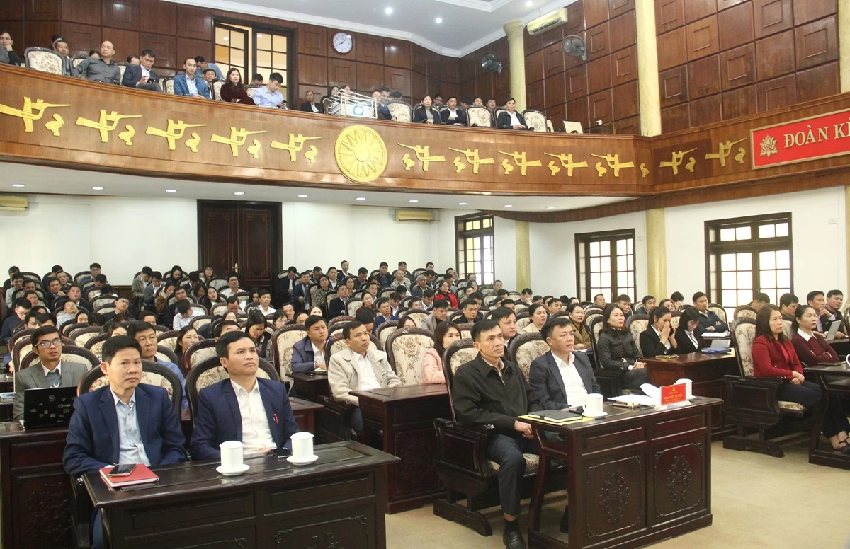 Xây dựng Văn phòng cấp ủy chuyên nghiệp, hiện đại, tham mưu và phục vụ tốt công tác lãnh đạo của Trung ương, địa phương