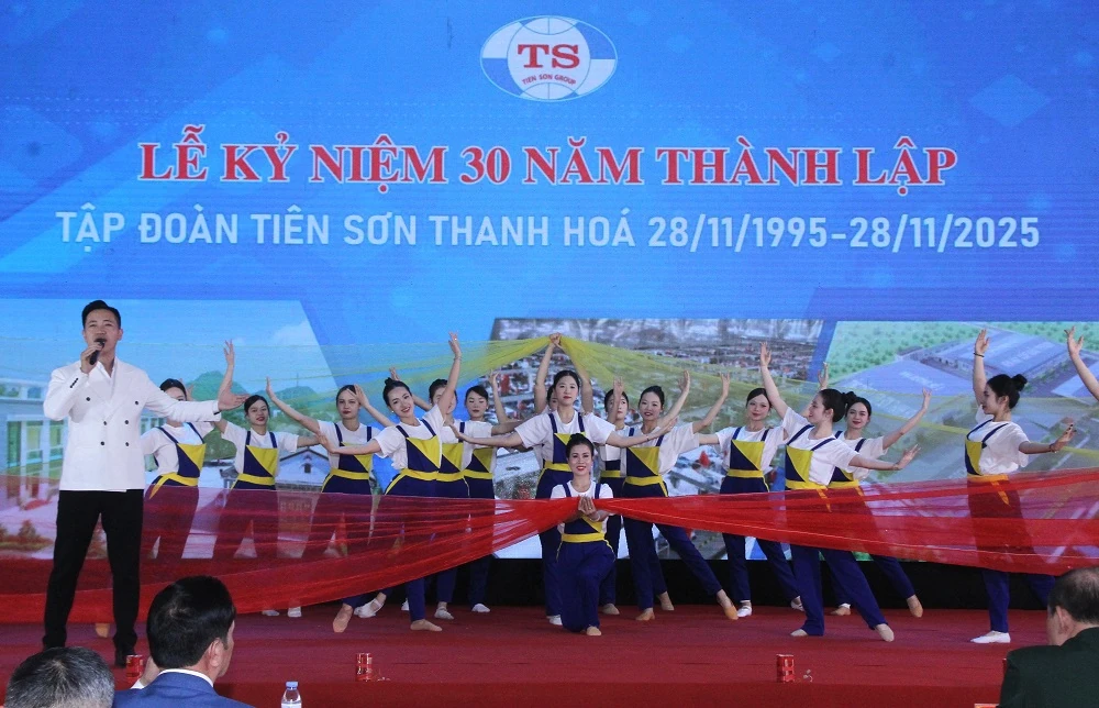 Công ty CP Tập đoàn Tiên Sơn Thanh Hóa kỷ niệm 30 năm thành lập