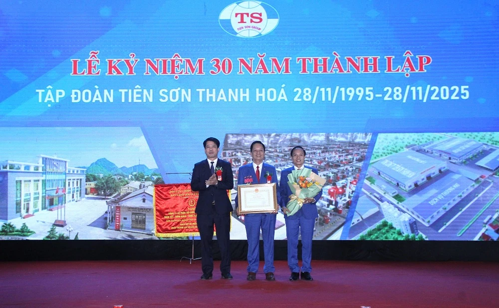 Công ty CP Tập đoàn Tiên Sơn Thanh Hóa kỷ niệm 30 năm thành lập