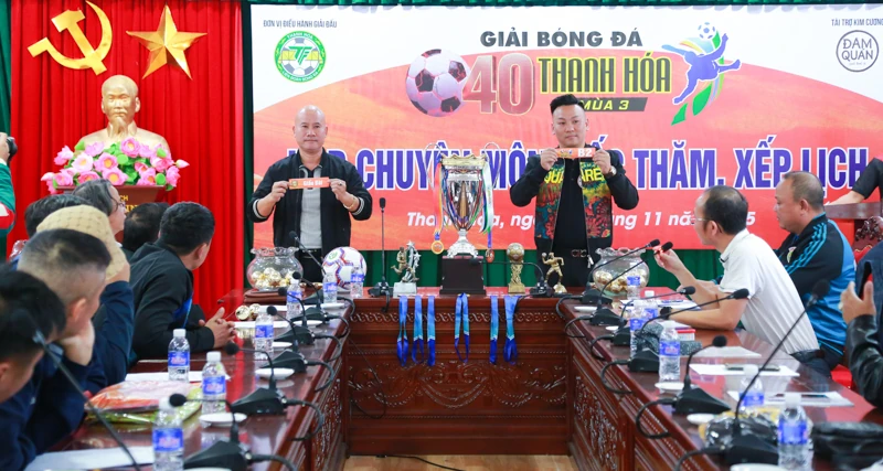 Giải bóng đá 7 người O40 tỉnh Thanh Hóa khởi tranh từ ngày 6/12