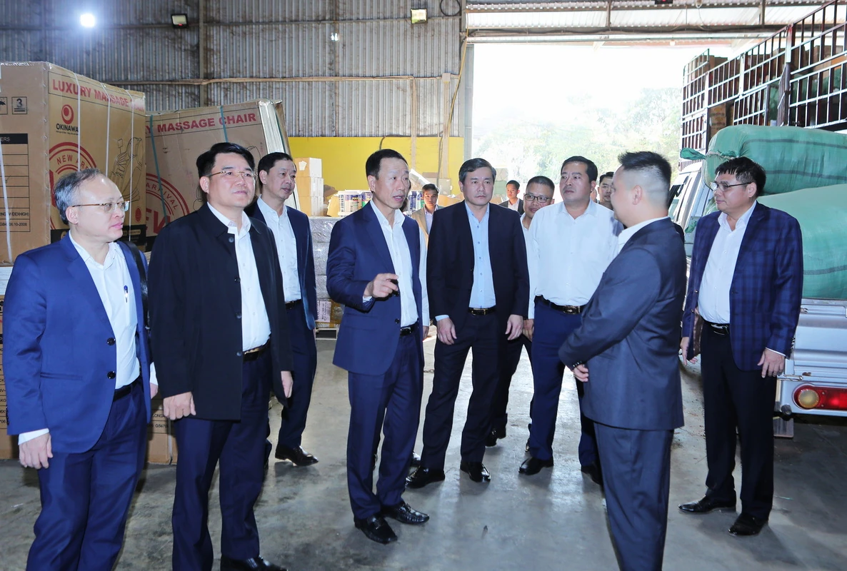 Đoàn đại biểu tỉnh Thanh Hóa thăm doanh nghiệp và gặp gỡ người Thanh Hóa sinh sống, làm việc tại Thủ đô Viêng Chăn