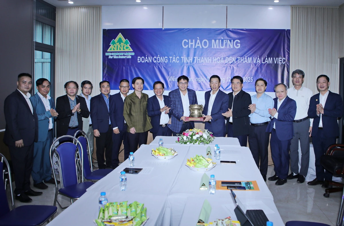 Đoàn đại biểu tỉnh Thanh Hóa thăm doanh nghiệp và gặp gỡ người Thanh Hóa sinh sống, làm việc tại Thủ đô Viêng Chăn