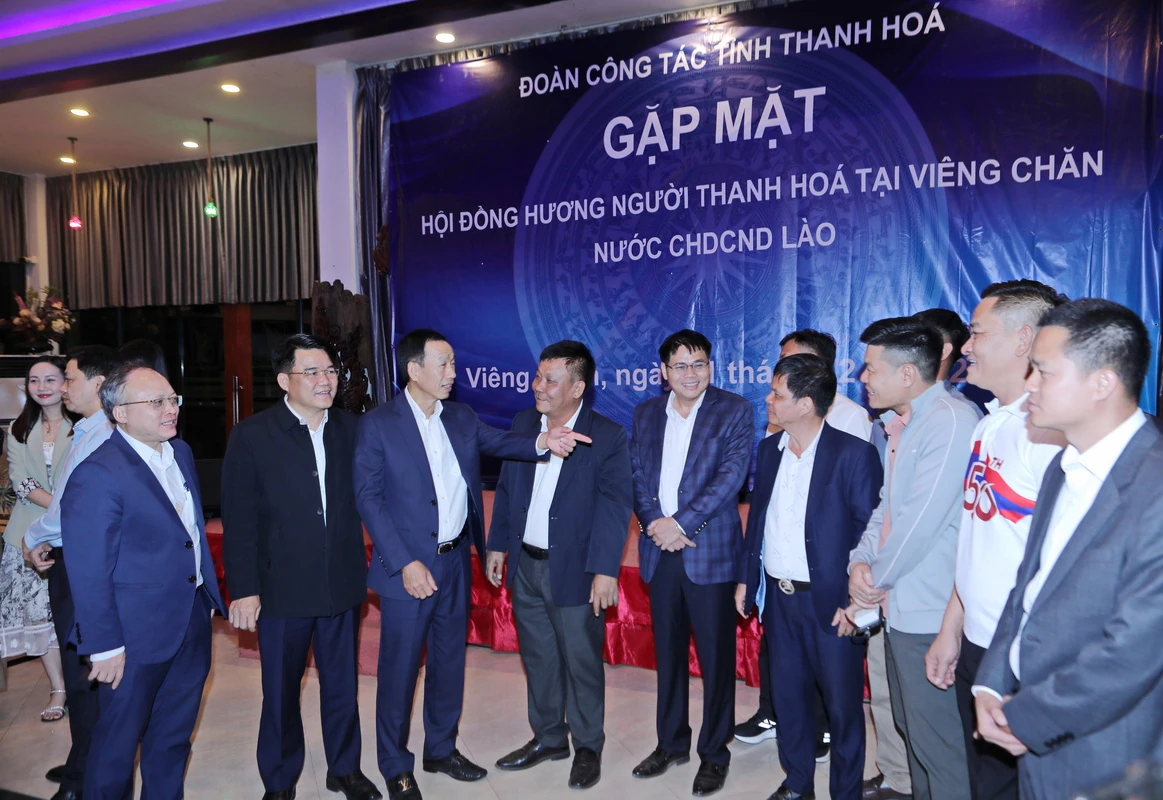 Đoàn đại biểu tỉnh Thanh Hóa thăm doanh nghiệp và gặp gỡ người Thanh Hóa sinh sống, làm việc tại Thủ đô Viêng Chăn