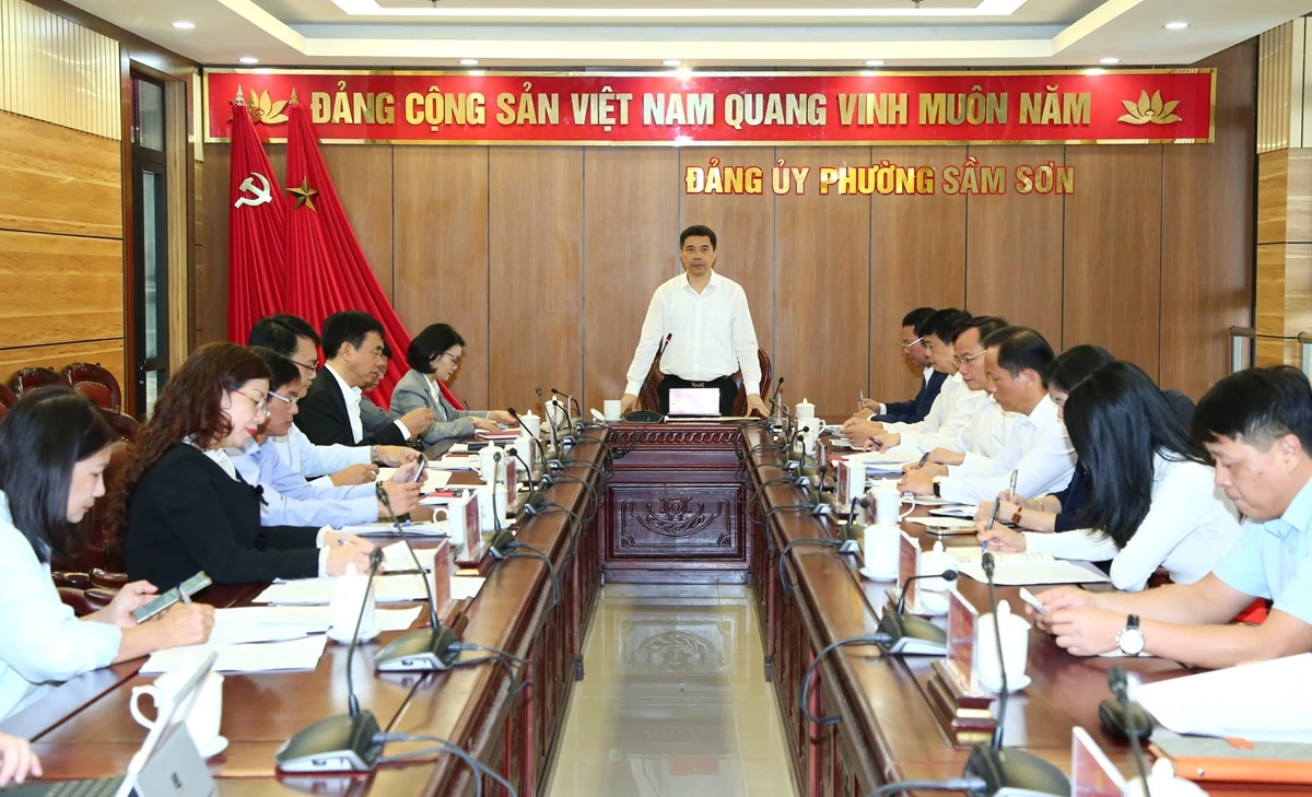 Phó Bí thư Thường trực Tỉnh ủy Nguyễn Hồng Phong: Xây dựng hình ảnh du lịch Sầm Sơn đẹp, an toàn, văn minh, thân thiện