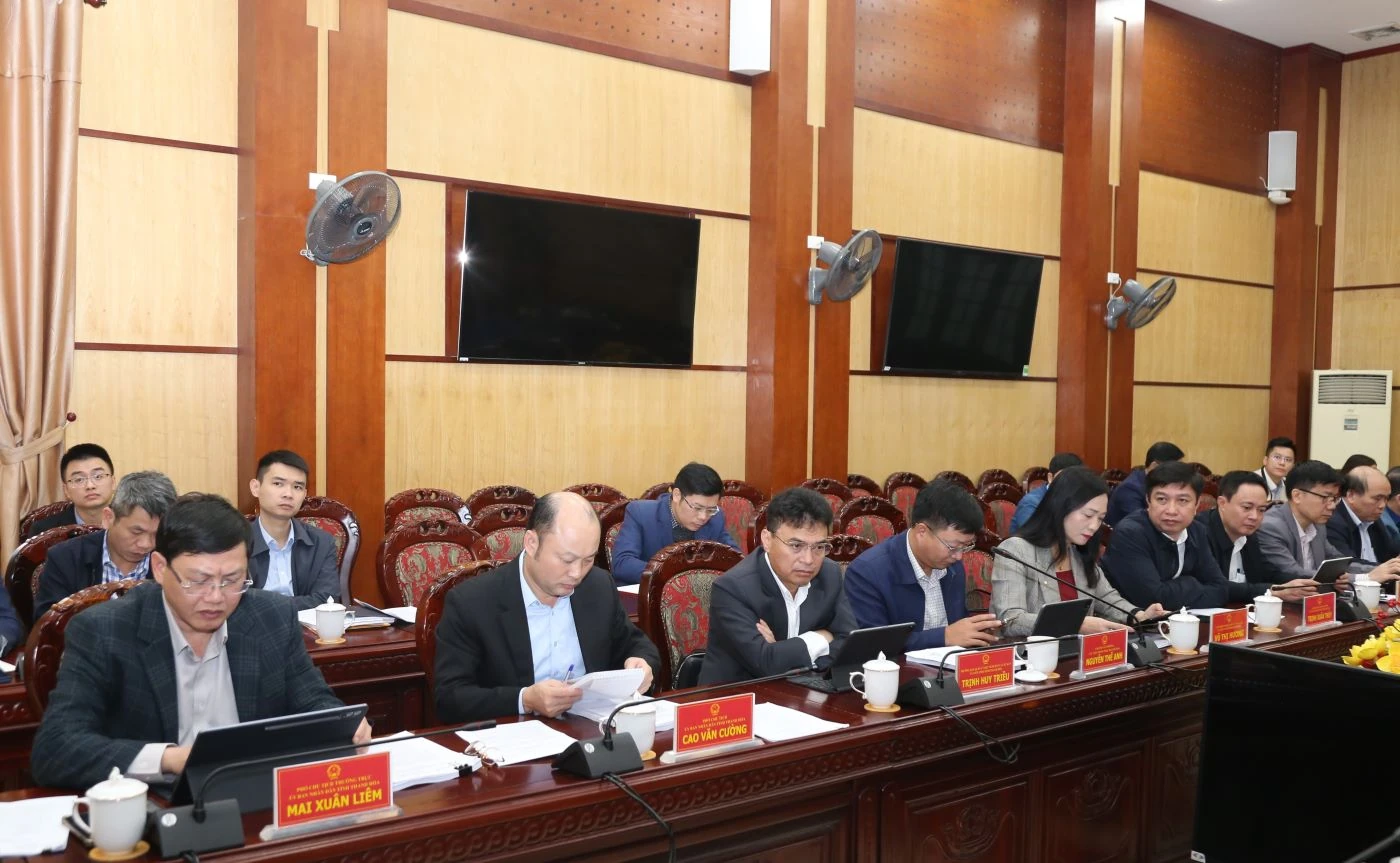 Thảo luận, cho ý kiến vào các tờ trình phục vụ công tác quản lý đất đai