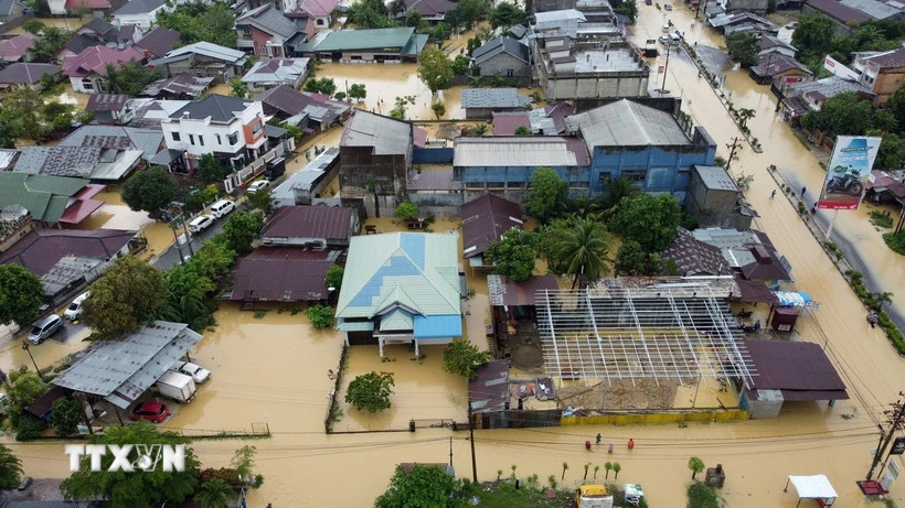 Hơn 1.140 người thiệt mạng vì lũ lụt ở Đông Nam Á và Nam Á