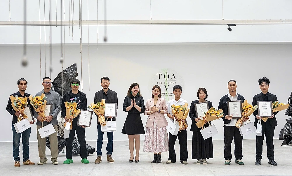 Triển lãm “Tỏa V – Điểm chạm khoa học”: Cuộc đối thoại giữa nghệ thuật và trí tuệ nhân loại