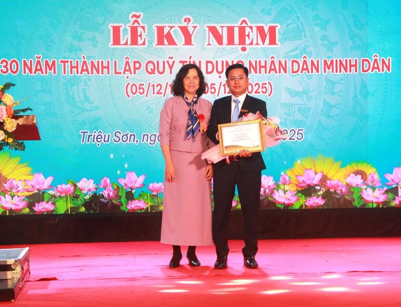 Quỹ tín dụng Nhân dân Minh Dân kỷ niệm 30 năm thành lập
