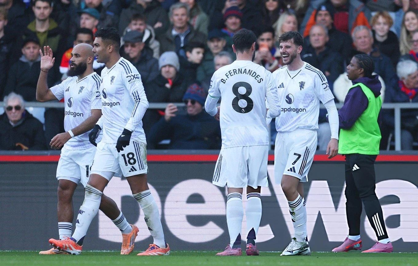 U17 Việt Nam giành vé trực tiếp dự cúp châu Á; Arsenal bị Chelsea cầm hòa