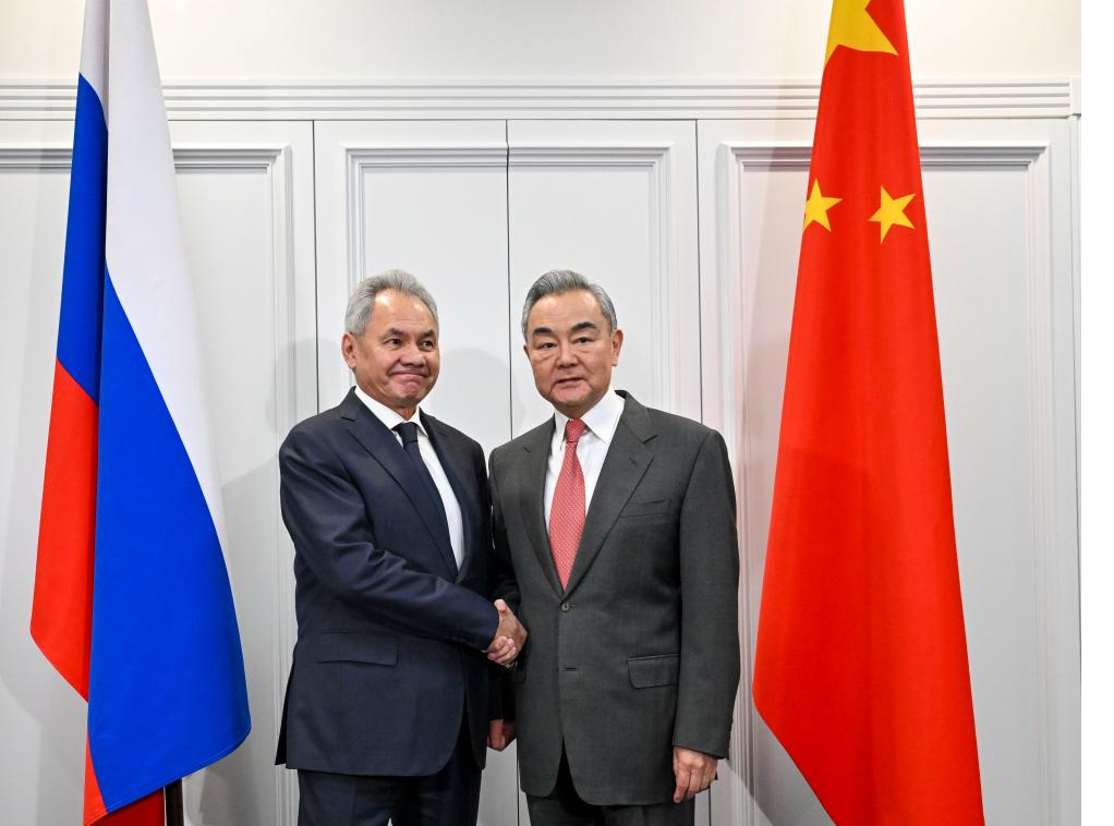 Trung Quốc và Nga tăng cường phối hợp chiến lược và bảo đảm an ninh