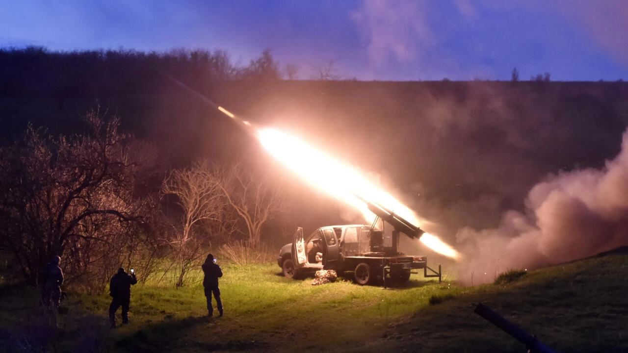 Doanh số xuất khẩu vũ khí toàn cầu đạt mức kỷ lục